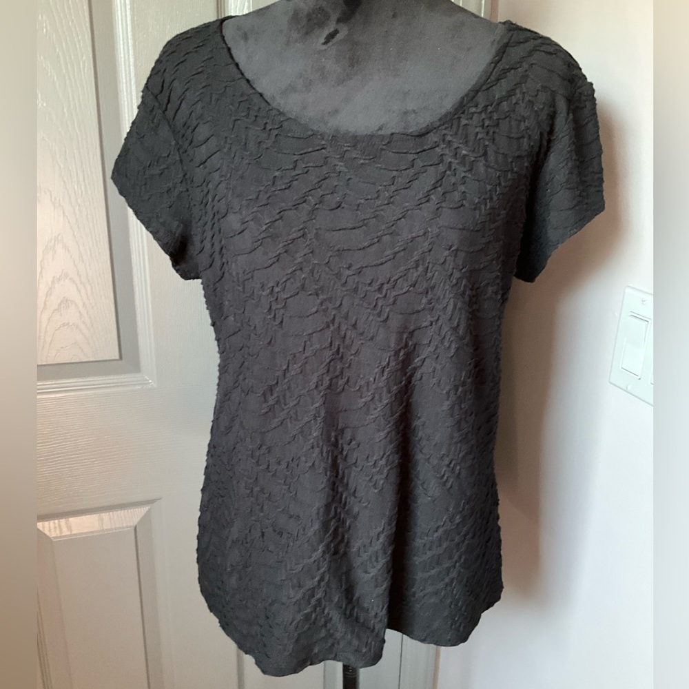 Liz Claiborne XL Black Textured Top